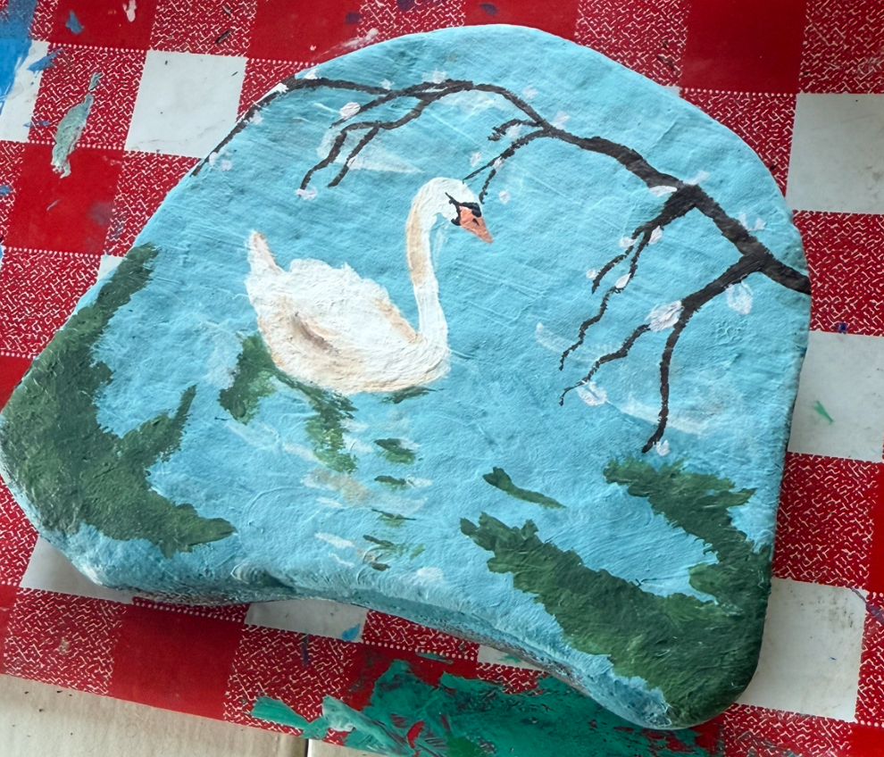 Hannah Halvorsen (15) malte denne steinen på Villa i år.