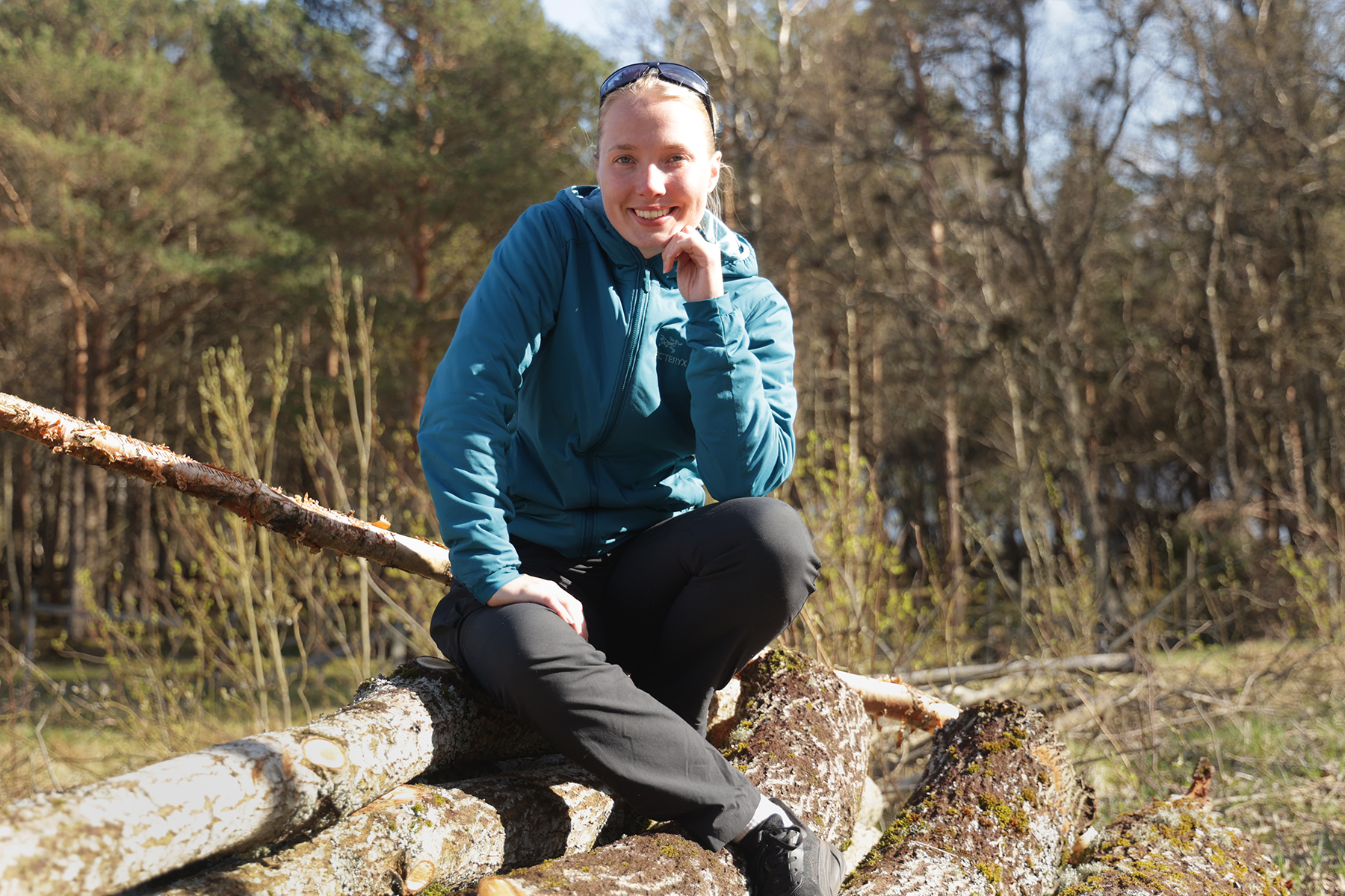 Maren Emilie har funnet sin sjanger - n&aring; blir det countrymusikk for alle penga framover.