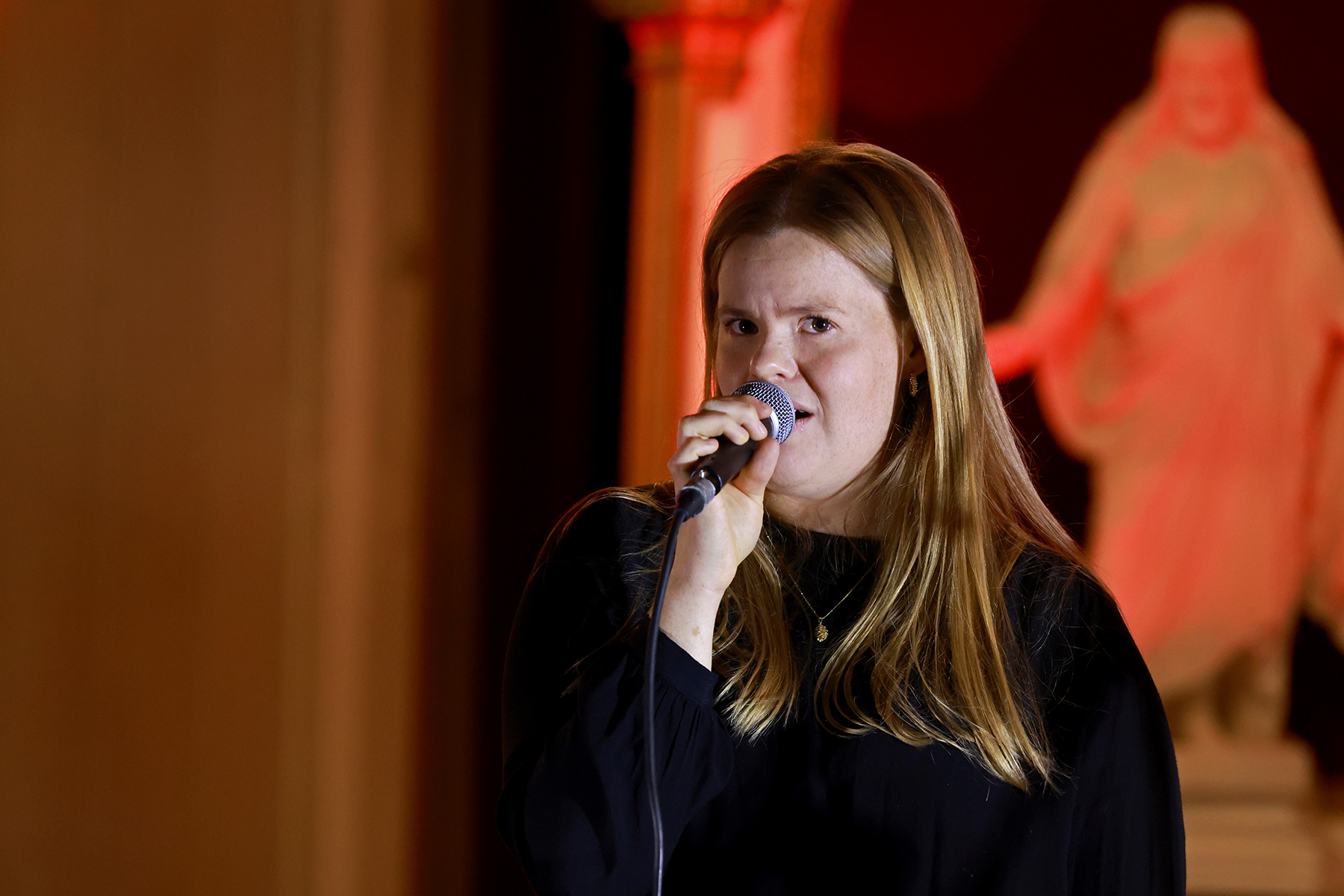 Ida Christine Myren er fast gjesteartist p&aring; Marens julekonsert.