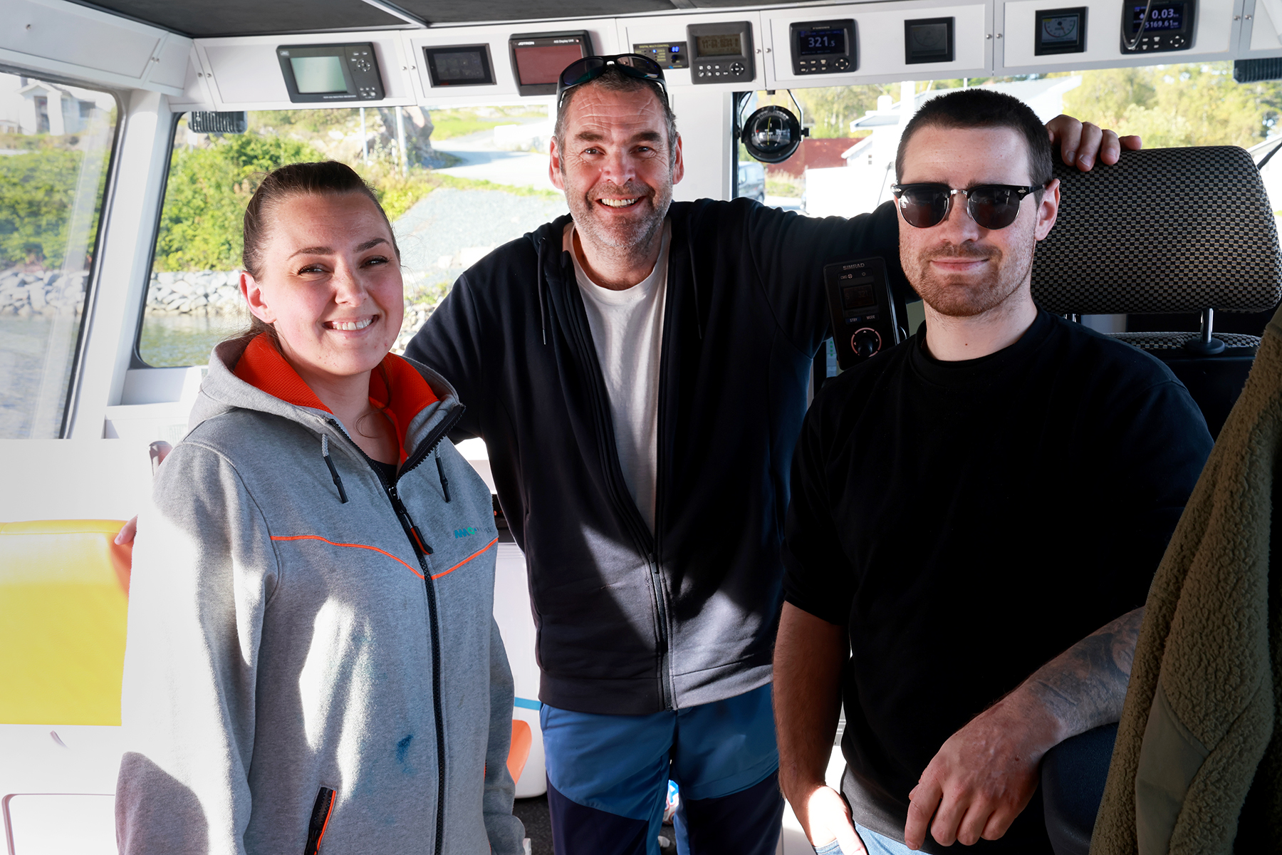 Fredag var det tilfeldigvis familien Forås som styrte skuta. Far Jim Joar var skipper, mens sønnen Jonas var mannskap og dattera Camilla er prosjektleder.