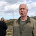 Leder John Fiskvik sier at Motvind Norge aksjonerer i solidaritet med alle lokalsamfunn som lider under konsekvensene av vindkraftutbygginger. Her fra et bes&oslash;k p&aring; S&oslash;rmarkfjellet tidligere i h&oslash;st. (Arkivbilde)
