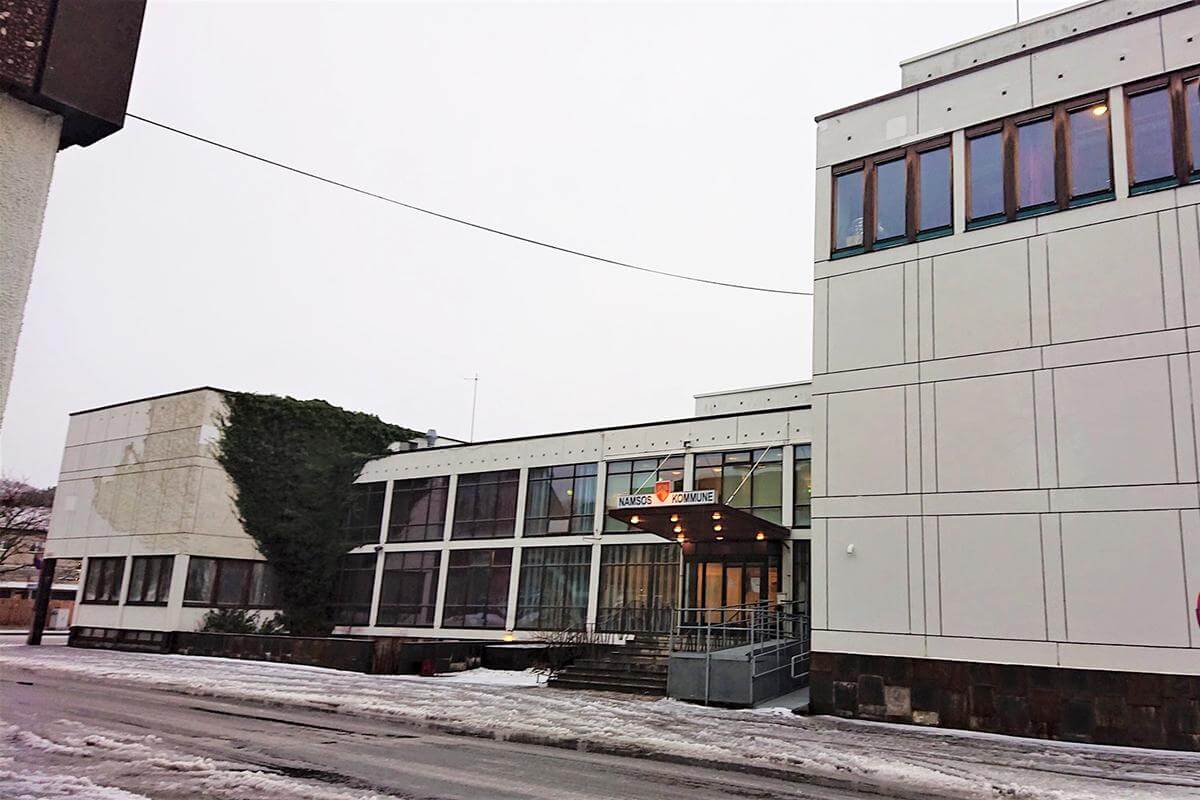 En rapport fra Norconsult er bakgrunnen for at samfunnshuset foreslås sanert. (Foto: Norconsult)