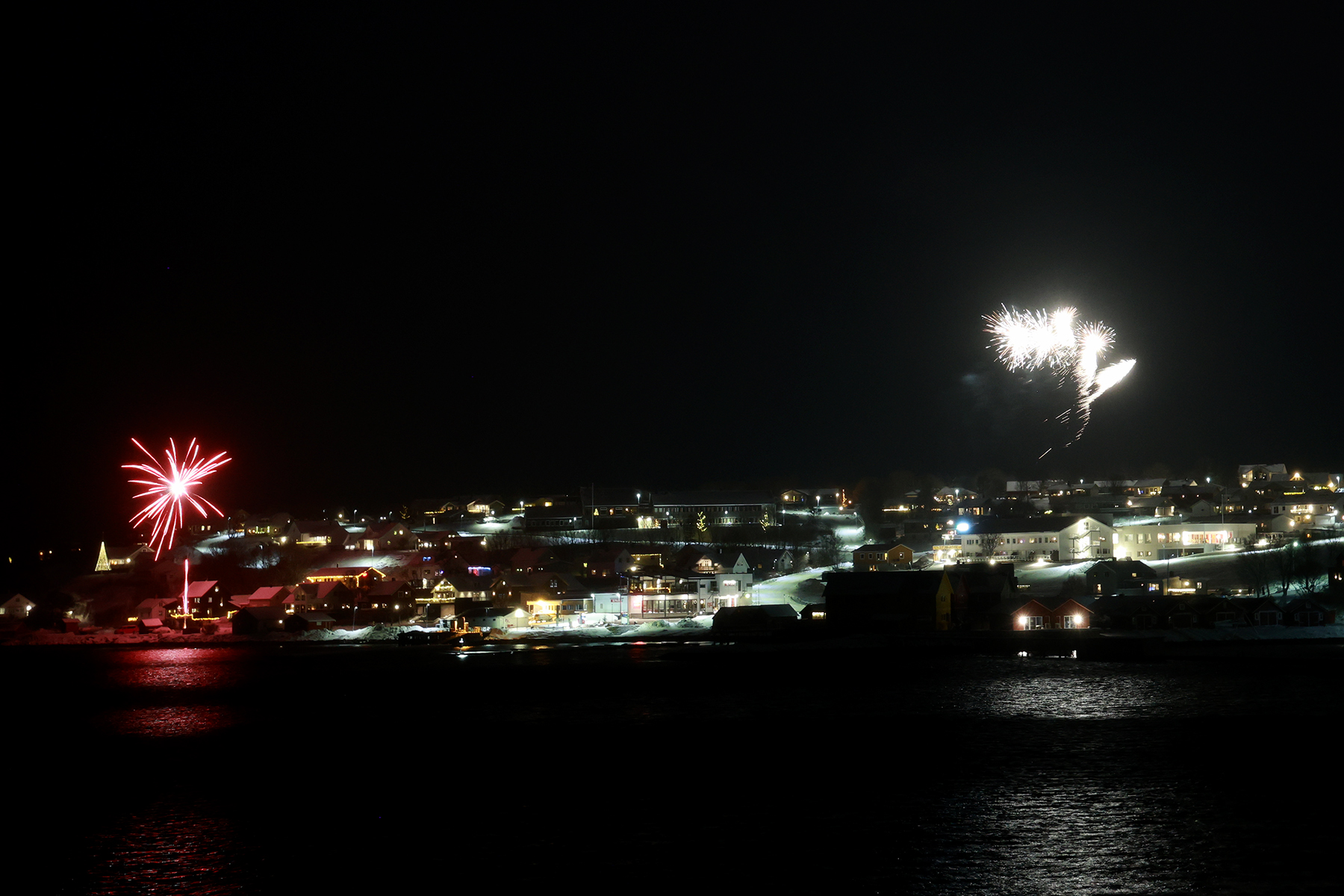 Det nye &aring;ret ble &oslash;nsket velkommen ogs&aring; p&aring; Stranda.