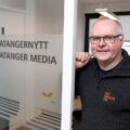 - Takk til v&aring;re lesere, som ser verdien av &aring; ha ei lokalavis som dekker n&aelig;romr&aring;det, sier Ove Magne Ribsskog i Flatangernytt. (Foto: Helge Staven)
