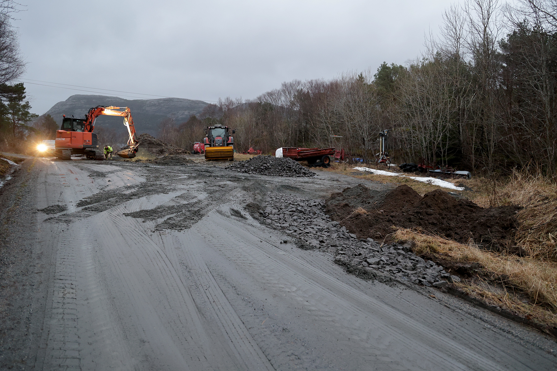 Snuplassen blir nå utvidet og forsterket ytterligere, og ordføreren forventer at skolebussen kjører fra mandag av.