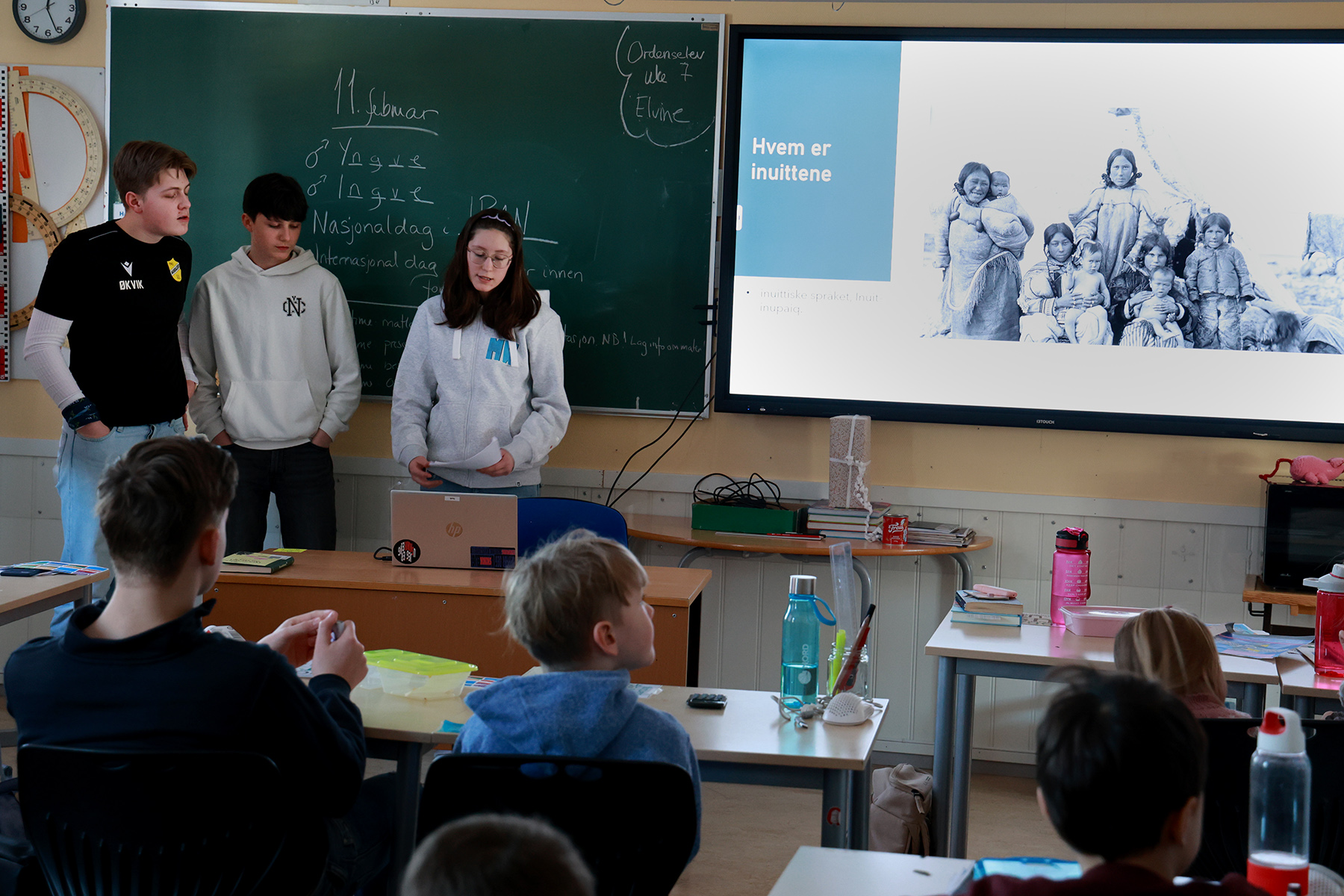 Inuittene ble presentert av Andreas, Isak og Annelin.