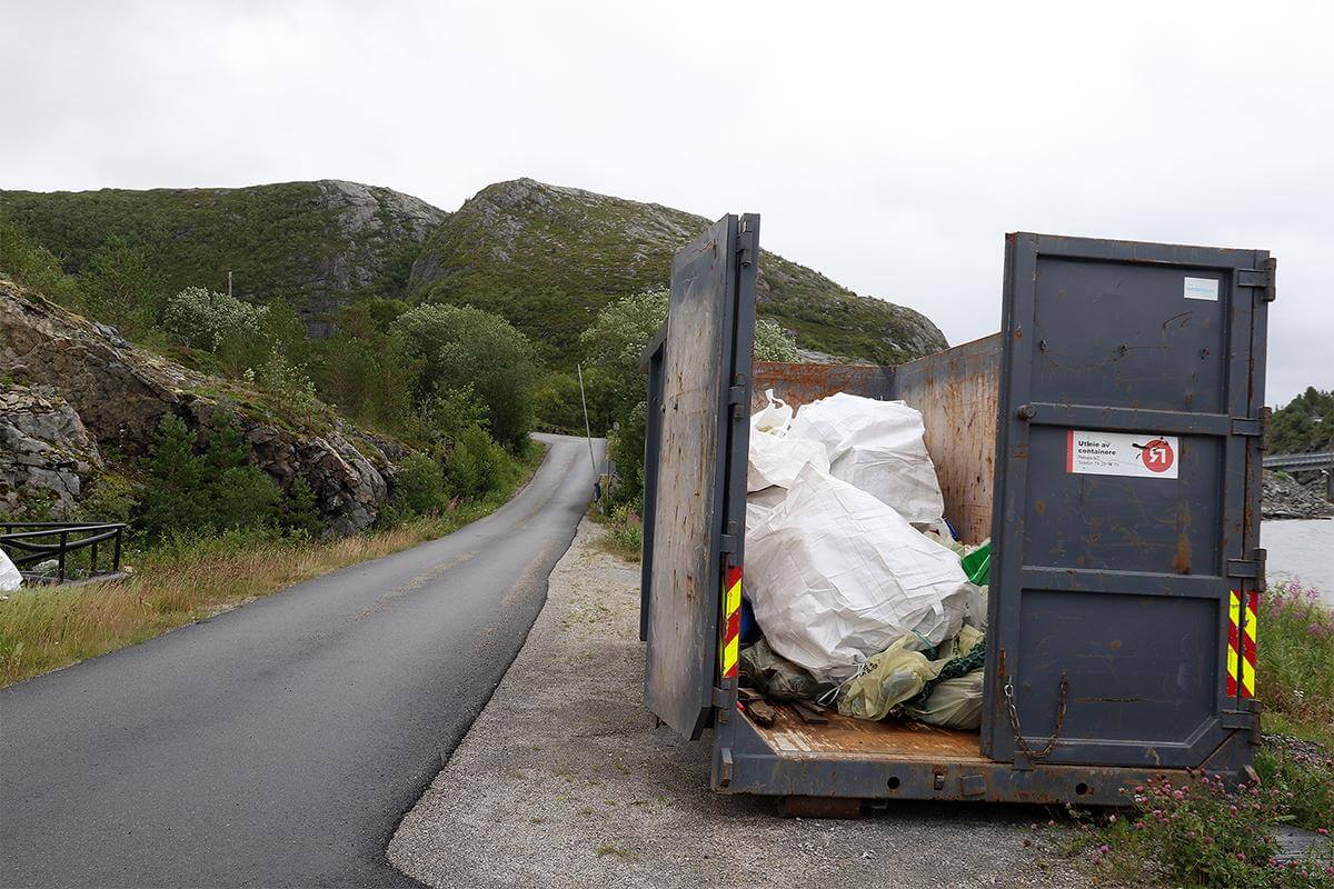 Flatanger kommune oppfordrer alle sammen til &aring; rydde strendene tomme for s&oslash;ppel.(Foto: Kathinca Andersen Hilstad)